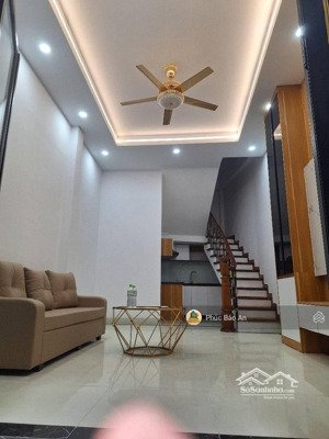 hiếm hơn 6 tỷ có nhà phố trương định đầy tiện ích- hộ khẩu hai bà, gần 3 trường đh bách kinh xây