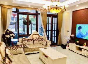 băn nhà liền kề văn quán 100m2, 5 tầng, măth đường kinh doanh, ô chờ thang máy. giá 27 tỷ