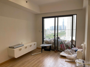 bán căn hộ 2pn tháp t5 dự án masteri thảo điền, hỗ trợ vay 80%. lh mr. hoài