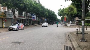 siêu đẹp!bàn nhà mặt phố trường lâm, ô tô tránh,vỉa hè,86m,mt 4.5m,kd đỉnh.hơn 25 tỷ