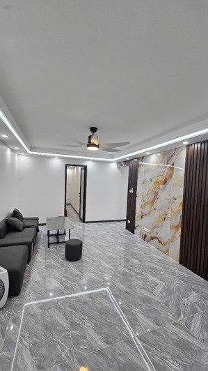 tập thể hồng mai, hai bà trưng, tầng 4, dtsd 90m2, công năng 3 ngủ, 2vs, ở ngay