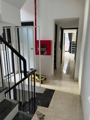 chính chủ cần bán tòa ccmn trung tâm đống đa 7 tầng thang máy tổng 13p kk gpxd. pccc đạt tiêu chuẩn