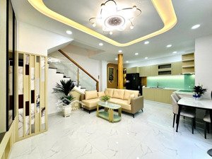 siêu phẩm ngang 7.4m sát mặt tiền lê văn sỹ full nội thất sang trọng