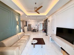 bán 4 phòng ngủ l81 vòng cung tầng cao thoáng mát