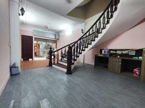 cho thuê nhà riêng phố kim mã, ô tô tránh, kd, vp 75m2, 4t, 25 triệu