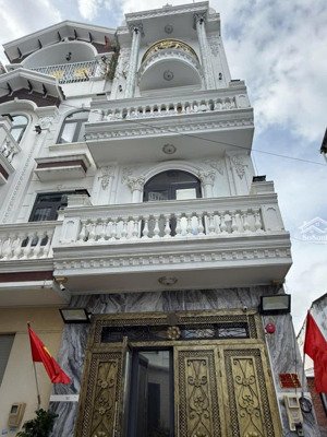 nhà phố full nội thất siêu đẹp 703/26 lê trọng tấn