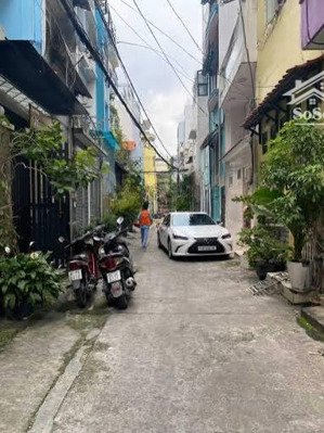 bán nhà hxh 333 đường lê văn sỹ, f 1, q tân bình, ngang 4x20 dài, 1 trệt, 3 lầu, có thang máy, 4p