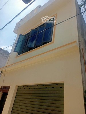 nhà 2 tầng dân xây tại đẩu phượng phù liễn hp