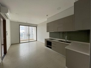 bán căn hộ sky89, q7. 69m2, 2pn 2wc nhà ntcb, đã có sổ hồng. giá 4.65 tỷ