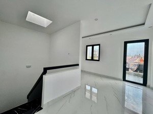 bán gấp nhà siêu phẩm bình tân - dtsd 66m2 - nở hậu tài lộc khu vip - hẻm xe tải - duy nhất 7.3 tỷ