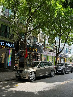 nhà kinh doanh khu 26 đỗ quang - cầu giấy dt 68m2 x 9 tầng thang máy, giá 38,x tỷ. lh 