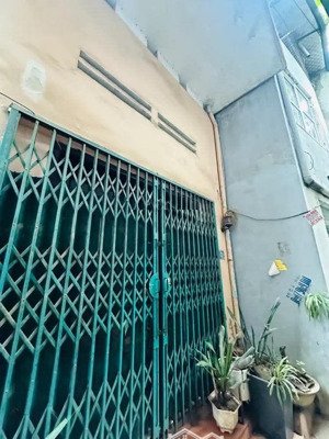 siêu phẩm hót hét cho khách luôn ah