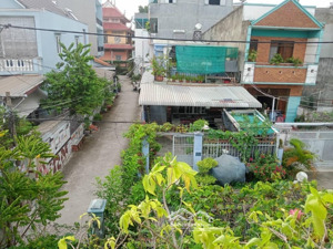 siêu vip tại trường thọ thủ đức, 5x28, 3tỷ9 , 2 tầng 5pn, 140m2, 27triệu/m2