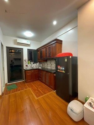 bán căn 2 ngủ 2vs tại ct2 xa la , 64m sổ đỏ giá 4.05 tỷ lh em định 