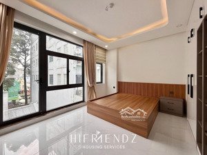 cho thuê chdv mới 100% view kính máy giặt riêng ngay trung tâm quận 5 - độc quyền