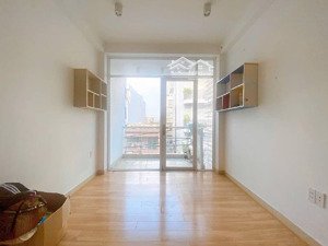 cần bán nhà quận 10 ngay 3 tháng 2 sầm uất kinh doang đa ngành nhỉnh 14 tỷ