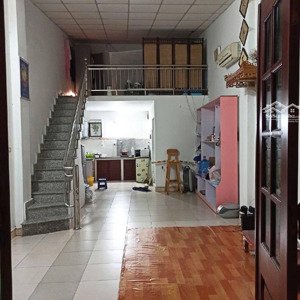 bán nhà ngọc thuỵ 50m2 - ô tô đỗ cổng - hơn 5 tỷ