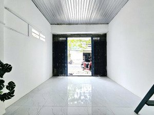 phòng trọ mới xây gác lửng cao không đụng đầu - giờ giấc tự do đ. tiền lân 12 bà điểm - hóc môn