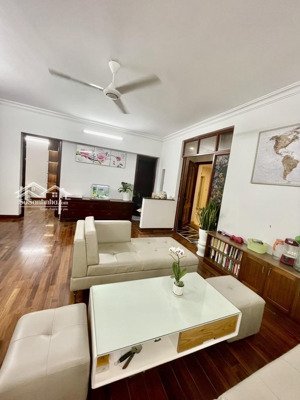 chung cư trung hòa nhân chính - 160m² - 13.x tỷ 