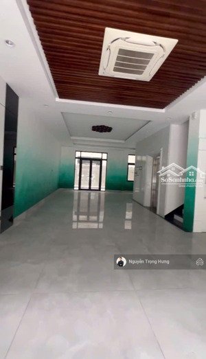 cho thuê trệt + lầu 1 nhà phố manhatan - diện tích 126m2 kế bên trường học vinschool