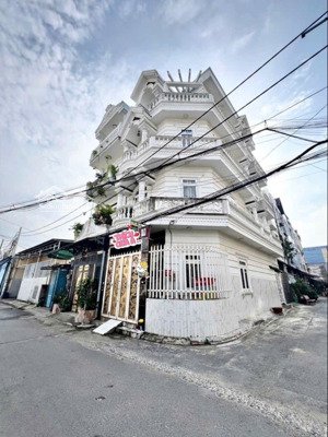 bán nhà lô góc đường 18b - 5,5x16m - mặt tiền kinh doanh - 4 tầng btct - gấp bán giá 8,2 tỷ