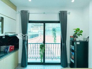 bán chdv phố tân mai. dt58m2x6t. thang máy. 15m ra phố, 3 thoáng, dòng tiền 60tr/tháng. full pccc.