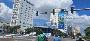 khách sạn 2 mt biển mỹ khê - 2 mt võ nguyên giáp - dòng tiền 200 triệu