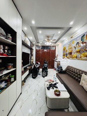 siêu phẩm minh khai, sát mặt phố, nhà đẹp 5t, 6 phòng ngủ, chỉ hơn 9 tỷ