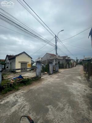 Gia đình cần tìm chủ cho lô đất đẹp 3 mặt tiền, 208 m2 full đất ở đô thị