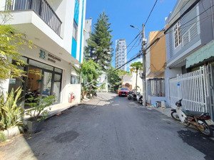 bán nhà 2 tầng siêu đẹp ngay võ văn kiệt đi bộ ra biển 500m - đường nhựa 6m kiệt tô hiến thành