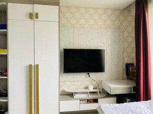 bán căn hộ scenic valley 1, 8,8 tỷ, 101m2, view đẹp, 3 phòng , giá siêu hời tại phú mỹ hưng q7, hcm