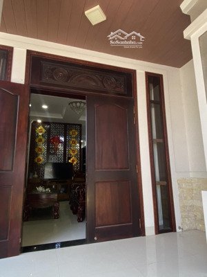 bán nhà đẹp 2 mặt tiền đường trương hán siêu mới tinh, phường nha trang cách biển 1,5km