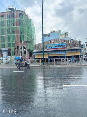 3mt dương q hàm: 20x17m, cn 300m2, nhà c4, hđt 110tr/th. đường 40m giá 65 tỷ tl