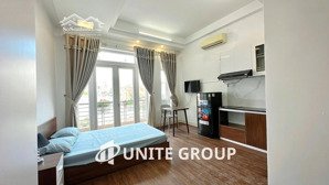 cho thuê studio ban công/cửa sổ - máy giặt riêng - thang máy, bãi xe miễn phí trong nhà