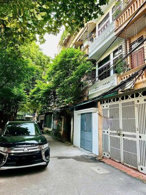 cho thuê nhà riêng ngõ ô tô phố trần quốc hoàn, cầu giấy, dt 50m2, 4 tầng. giá 20 triệu/tháng