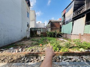 cơ hội vàng sở hữu ngay 2 lô đất vuông trung tâm thư lâm-sát trục chính oto đỗ cửa !giá cực sốc