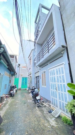 nhà 1 lầu hẻm 3m lê quanh định gần phạm văn đồng sổ sạch hoàn công