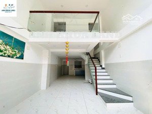 hơn 6 tỷ sở hữu nhà 3 tầng mới tinh - ngay chợ thủ đức phạm văn đồng- ô tô ngủ trong nhà