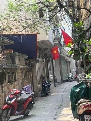 bán nhà đẹp 6 tầng - đê tô hoàng, hai bag trưng - giá 6.8 tỷ