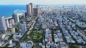 bán lô đất mt hồ nghinh, diện tích lớn, thích hợp xây khách sạn ngang 24m. lh: 