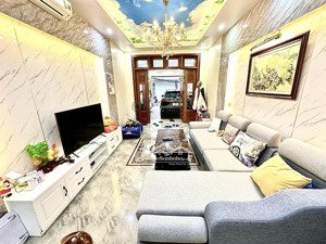 rẻ hơn 1 tỷ! bán nhà vương thừa vũ, 60m*4.5m mặt tiền, ô tô đỗ cửa, ngõ thông, 2 thoáng vĩnh viễn!