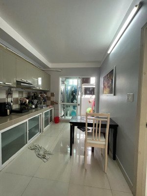 bán căn hộ belleza. dt 80m2, 2pn, 2wc, full nội thất mới đẹp, sổ hồng. giá: 3,4 tỷ (còn tl)