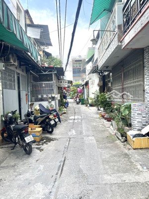 bán nhà 2 tầng ngay lê văn quới- ngã tư 4 xã giáp tân phú-48m2- shr. nhỉnh 3 tỷ tl