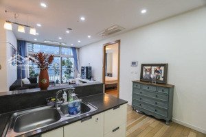 bán căn tòa a 126m2 3n2wc nội thất full tầng trung ban công đb view hồ đẹp ở keangnam lh 