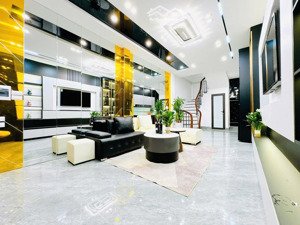 ngay ngoại giao đoàn- xuân la- tây hồ- ô tô- sát phố- ful nội thất- ở sướng- 48m- 4tầng- nhỉnh 11tỷ