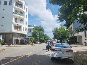 mặt tiền phùng hưng đường 10.5m, thông biển vị trí siêu vip lh đức sơn