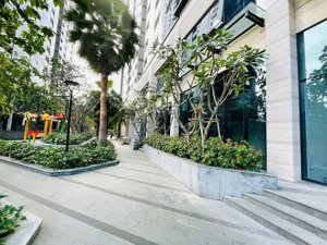 cho thuê shophouse - vinhome golden river (ba son)