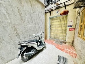 nhà phố lê thanh nghị, 6 tầng, 41m2, 12tỷ, 10 phòng khép kín, gần phố, lôgóc, tt bách khoa, pccc đủ