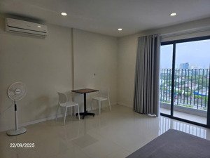 cần cho thuê căn hộ officetel lavida plus q7