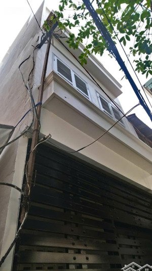 9.5 tỷ- nhà ngay bùi viện-2 lầu+st-7pn+8wc-40m2-hđt 15tr